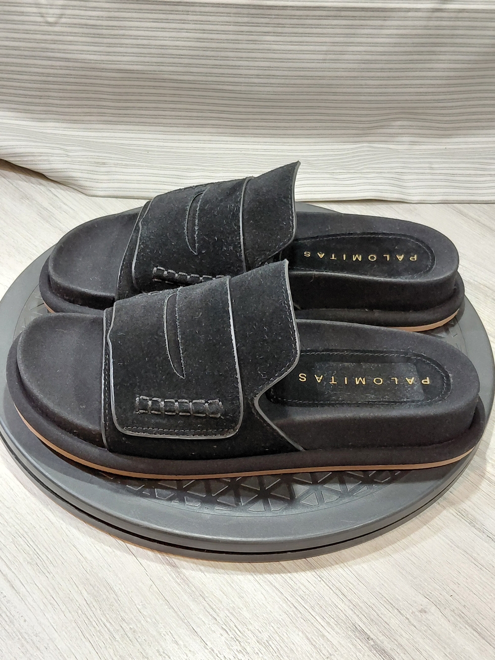 PALOMITAS Paloma Barcelo Caliope Black Suede Slide Sandals SIZE Women EU38 US7.5